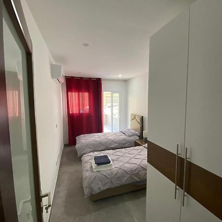 Gzira Two-Bedroom Apartment Exterior foto