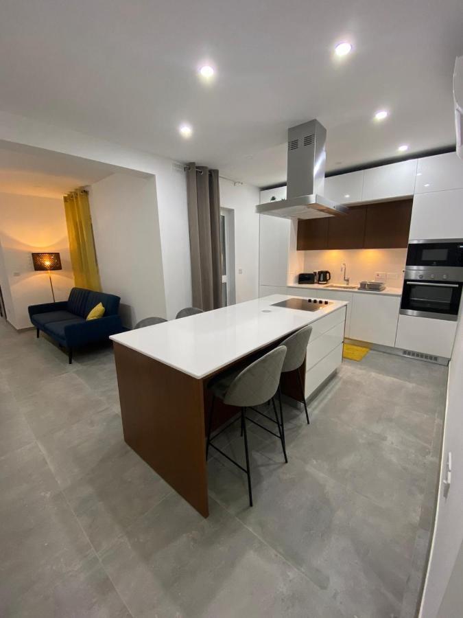 Gzira Two-Bedroom Apartment Exterior foto